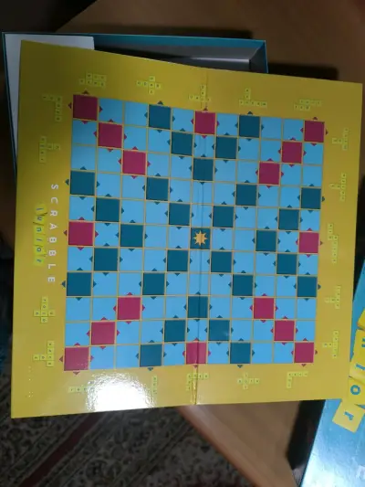 Juego de mesa Scrabble Junior - miniatura 3