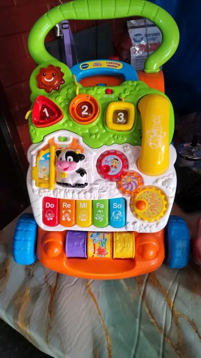 Andador infantil educativo - miniatura 5