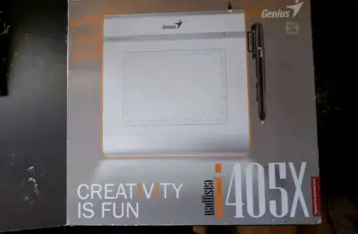 Tableta digitalizadora Genius i405X - miniatura 1