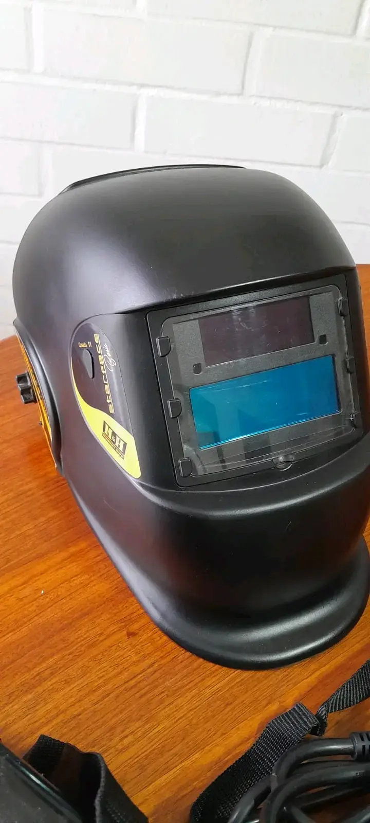 Soldadora M&H Kombat compacta - 4