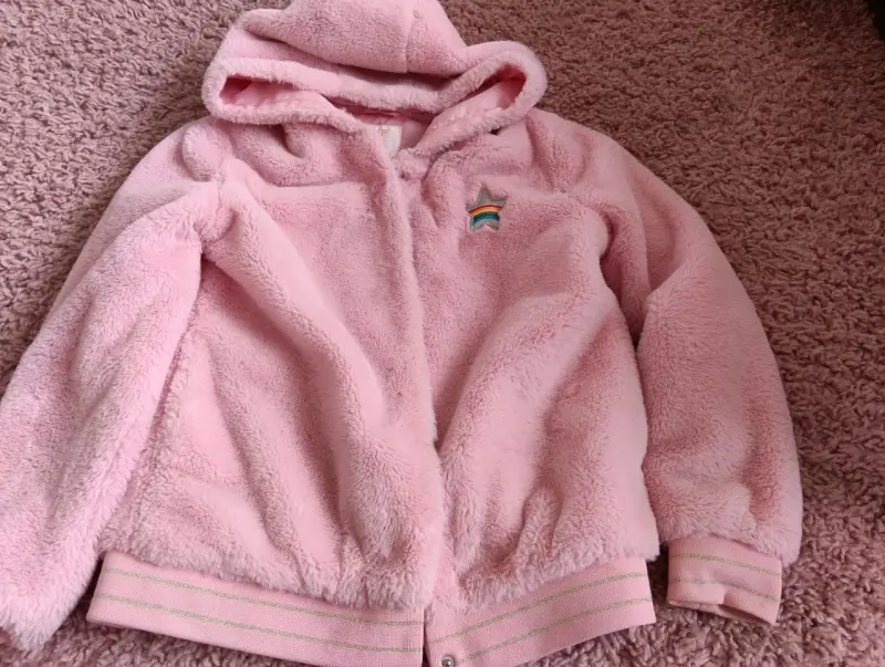 Chaqueta polar rosa con capucha - 4