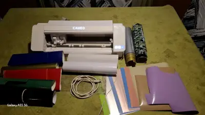 Plotter de corte blanco - miniatura 3