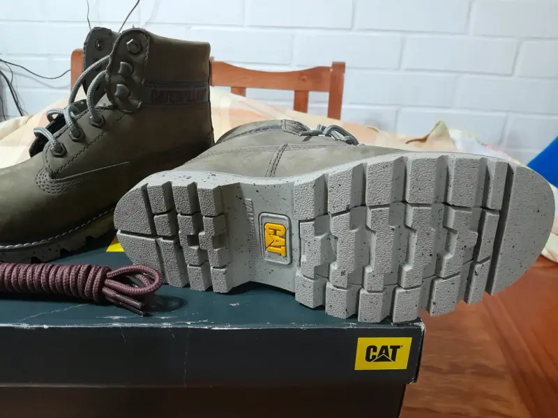 Botas CAT para mujer color gris - 4