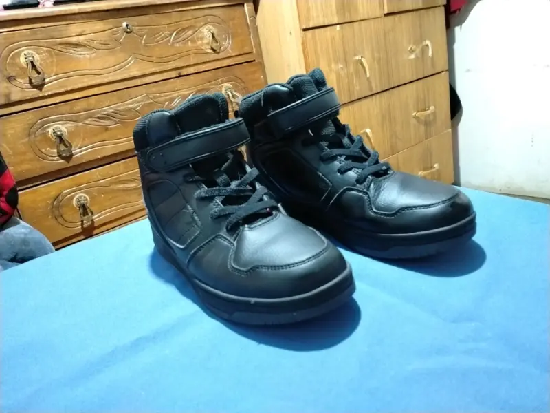 Zapatillas negras escolar - 2