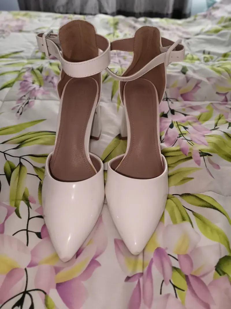Zapatos blancos de punta - 3