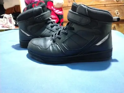 Zapatillas negras escolar - miniatura 3
