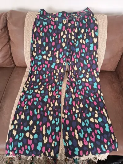 Pantalones tela estampado leopardos multicolor - miniatura 1