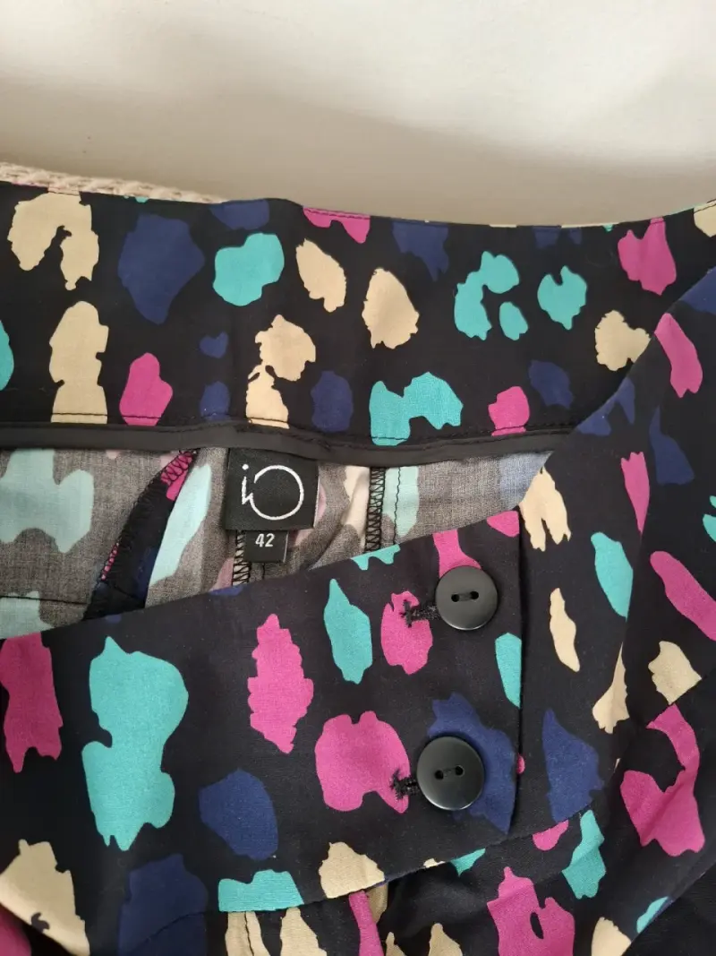 Pantalones tela estampado leopardos multicolor - 2