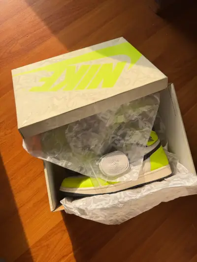 Air Jordan High OG Visionaire - miniatura 3