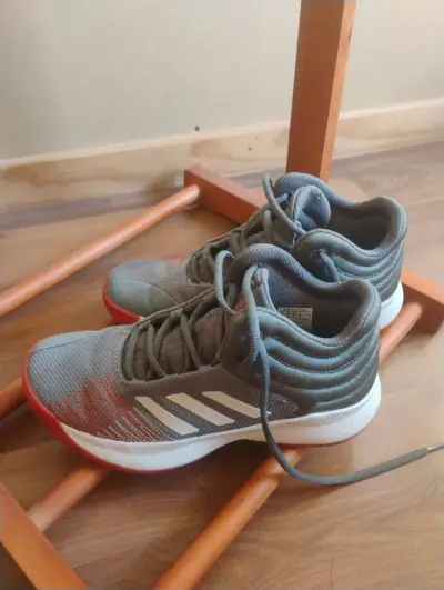Zapatillas deportivas grises - miniatura 2