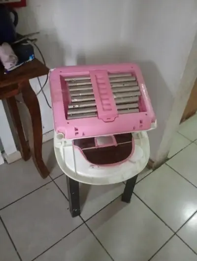 Silla de comer de bebé a 10 mil pesos - miniatura 1