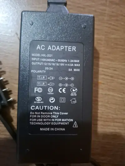 Adaptador de corriente AC 110V-240V - miniatura 1