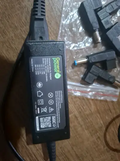 Adaptador de corriente AC 110V-240V - miniatura 6