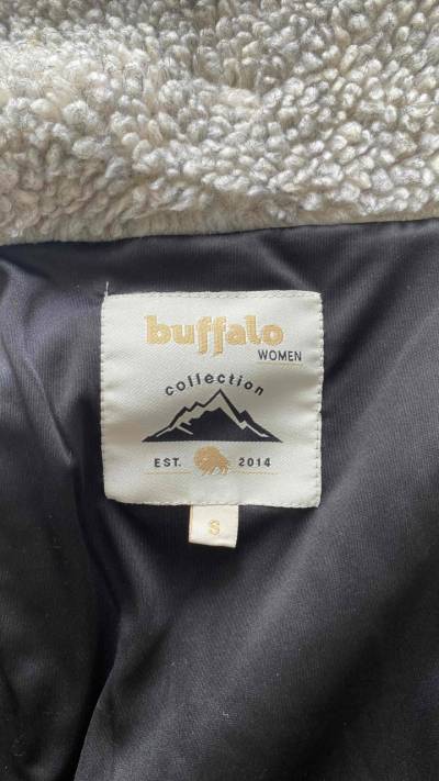 Chaqueta marca Buffalo - miniatura 3