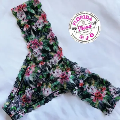 Thong encaje floral victoria’s Secret - miniatura 1