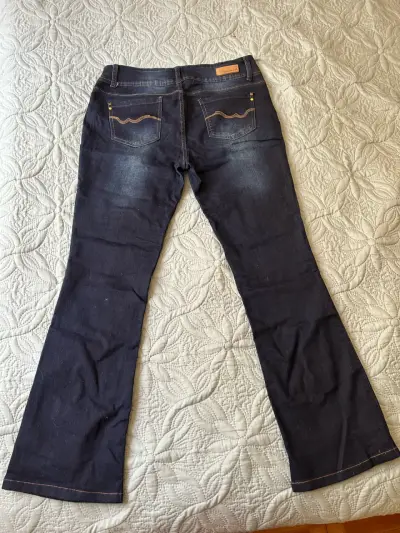 Jeans azules flare mujer - miniatura 2