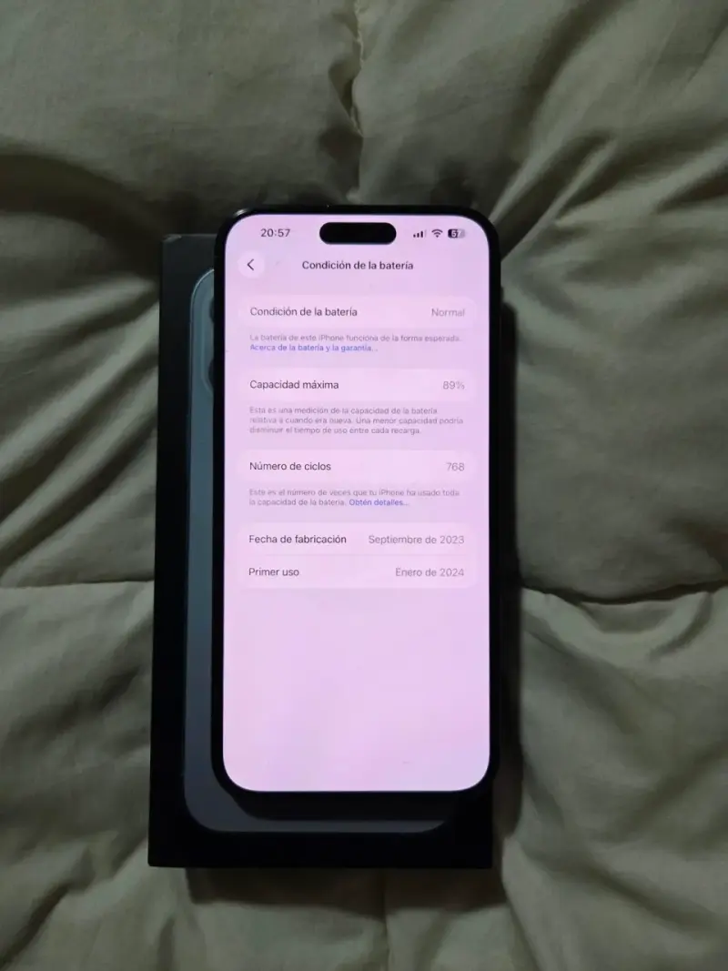 iPhone 15 Plus 128GB Black - 2