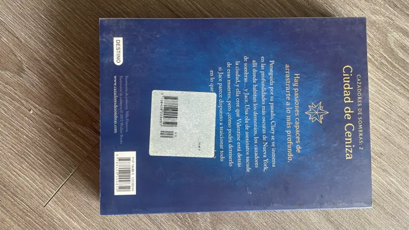 Libro Cazadores de Sombras 2 - 2
