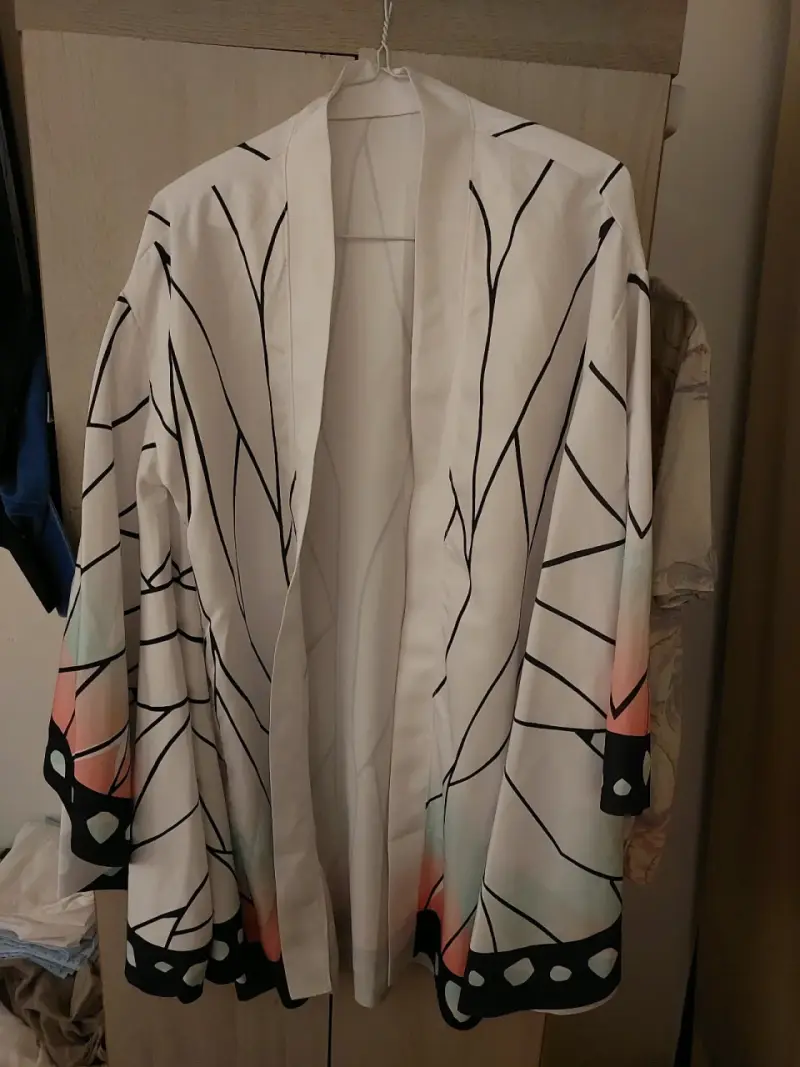 Kimono rosa con diseño geométrico - 2