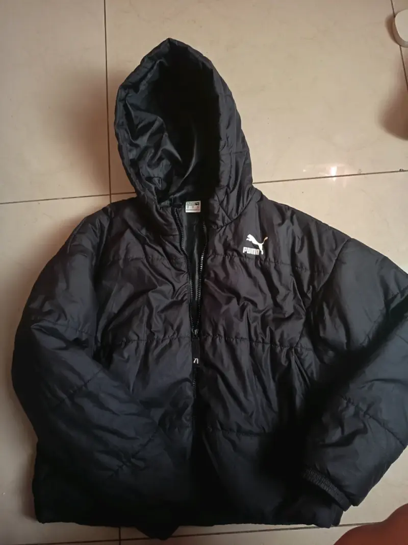 Chaqueta negra con capucha Puma - 2