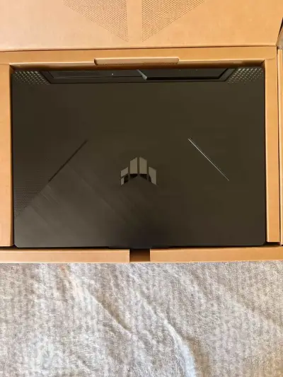 ASUS TUF GAMING A15 FA506 - miniatura 4