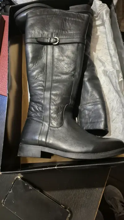 Botas largas negras - miniatura 1