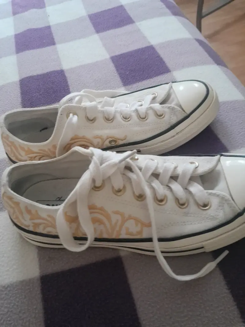 Zapatillas blancas de lona - 2