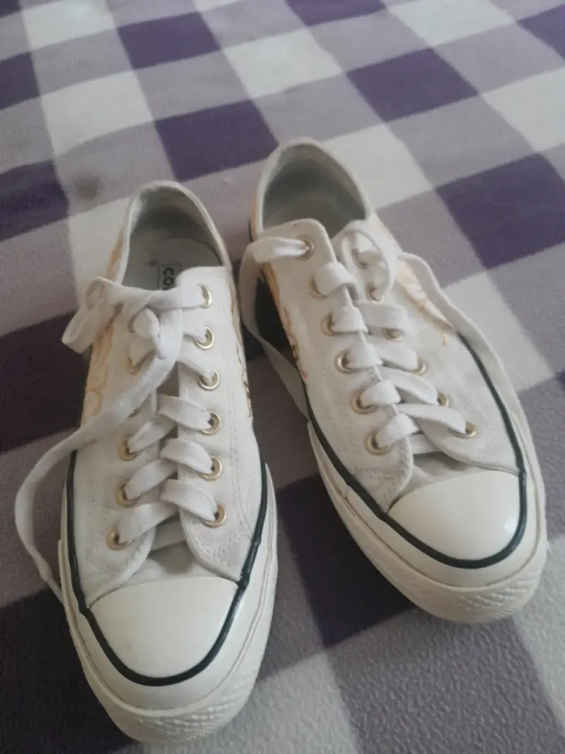 Zapatillas blancas de lona - 4