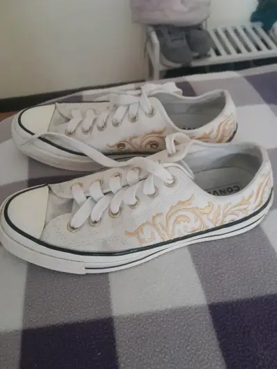Zapatillas blancas Converse casuales - miniatura 4