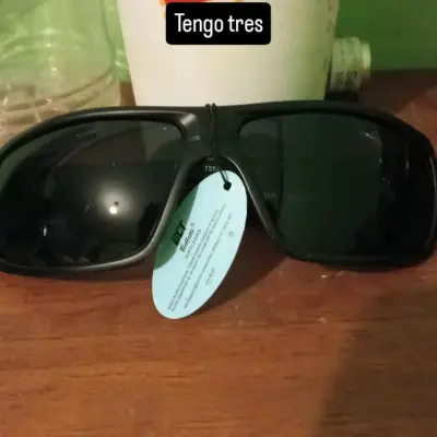 Lentes de sol aviador dorados - miniatura 2