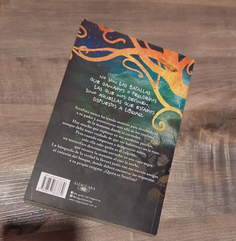 Libro 'Serafina y la capa negra' - 2