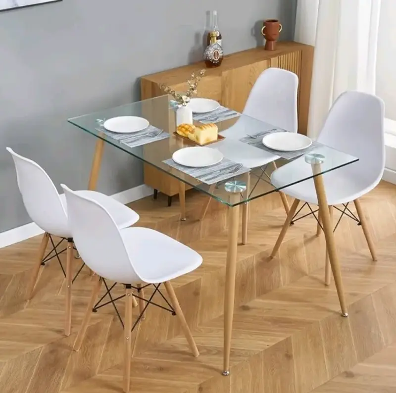 Juego de comedor vidrio y sillas blancas - 4