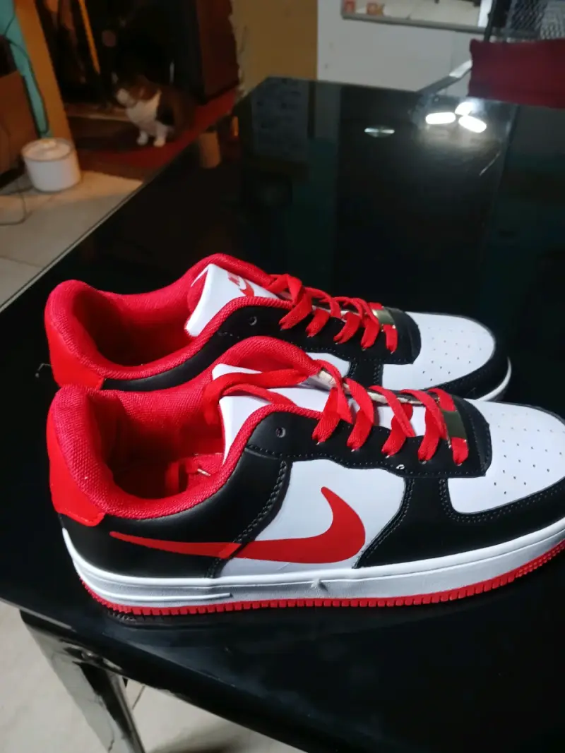 Zapatillas Nike SB blanco y rojo - 2