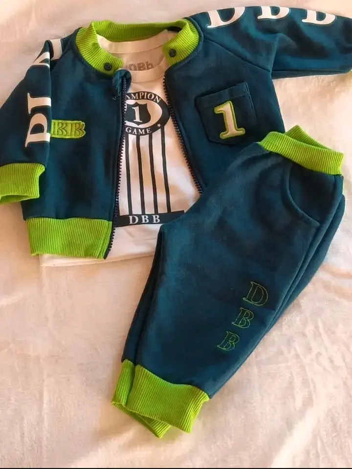 Conjunto infantil azul y verde