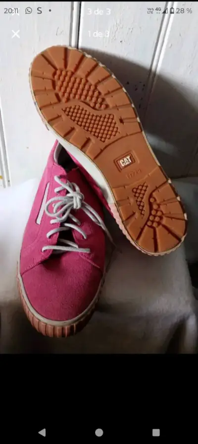 Zapatillas rosadas estilo casual - miniatura 2