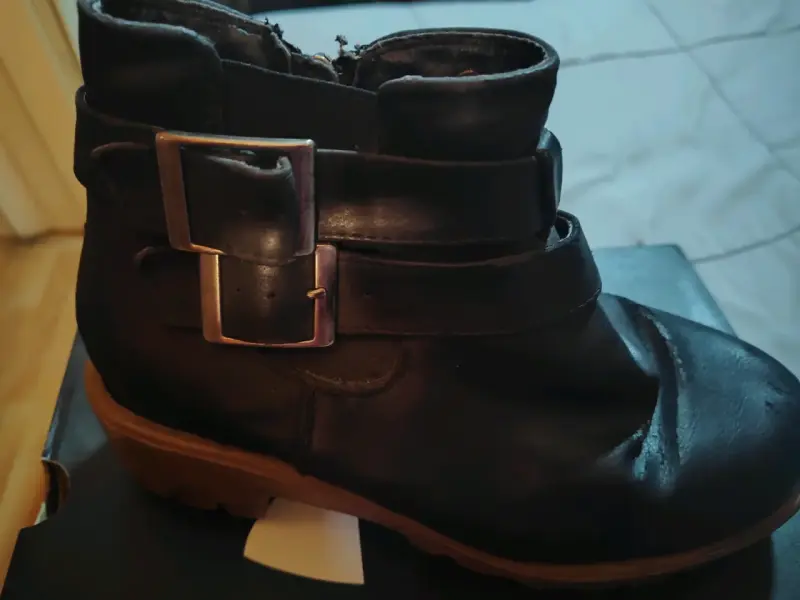 Botines de cuero negro - 2