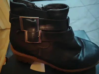 Botines de cuero negro - miniatura 2