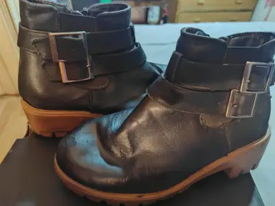 Botines de cuero negro - miniatura 3