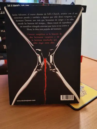 'Despertar' de L.J. Smith - miniatura 2