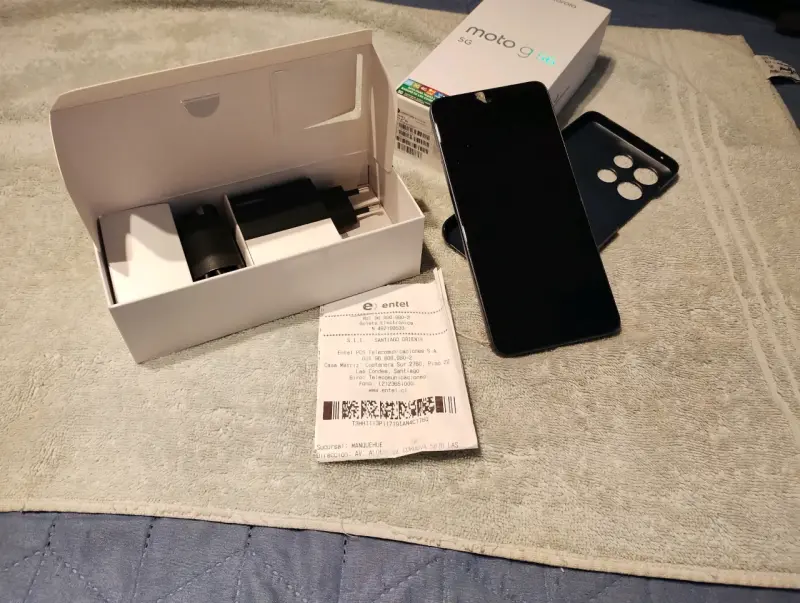 Celular Motorola Moto G56 5G 256 GB - 2