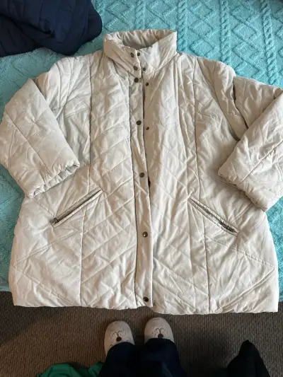 Abrigo acolchado beige - miniatura 1