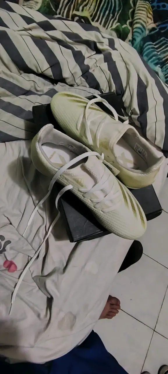 Zapatillas deportivas blancas - 1