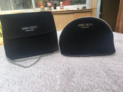 Set bolso y cosmetiquero negro - miniatura 2