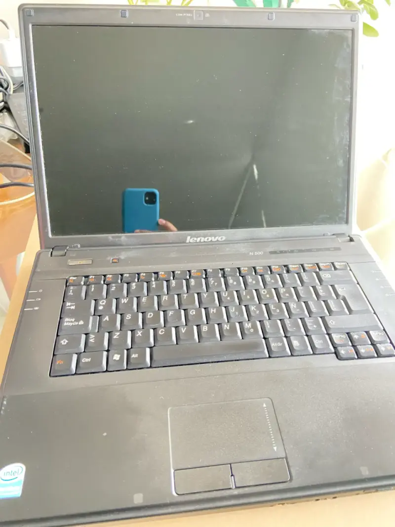 Notebook Lenovo N 500 gris - 3