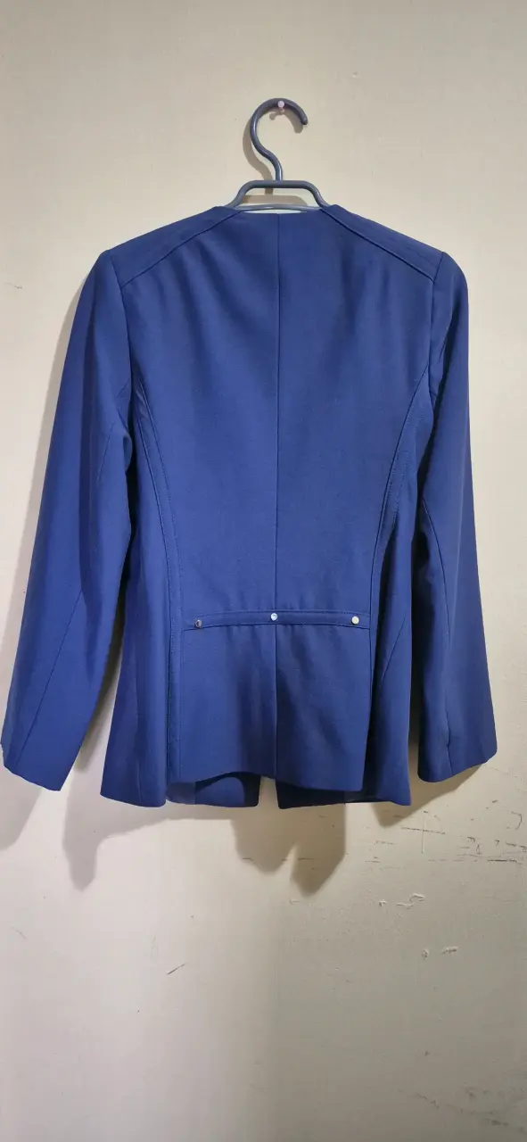 Chaqueta azul con cierre - 2
