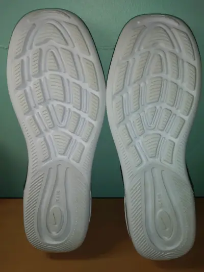 Zapatillas Nike Air Max Axis - miniatura 6