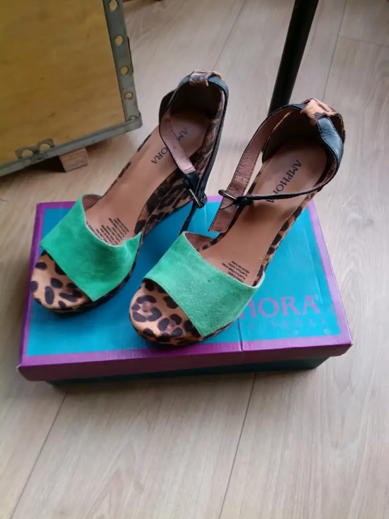 Sandalias plataformas animal print - 2