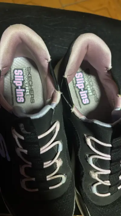 Zapatillas negras Skechers - miniatura 2