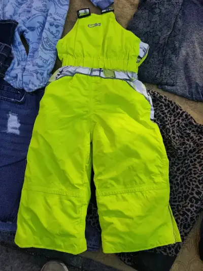 Overol impermeable infantil verde - miniatura 1