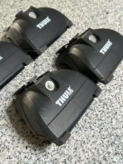 Soportes de techo THULE negros - miniatura 2
